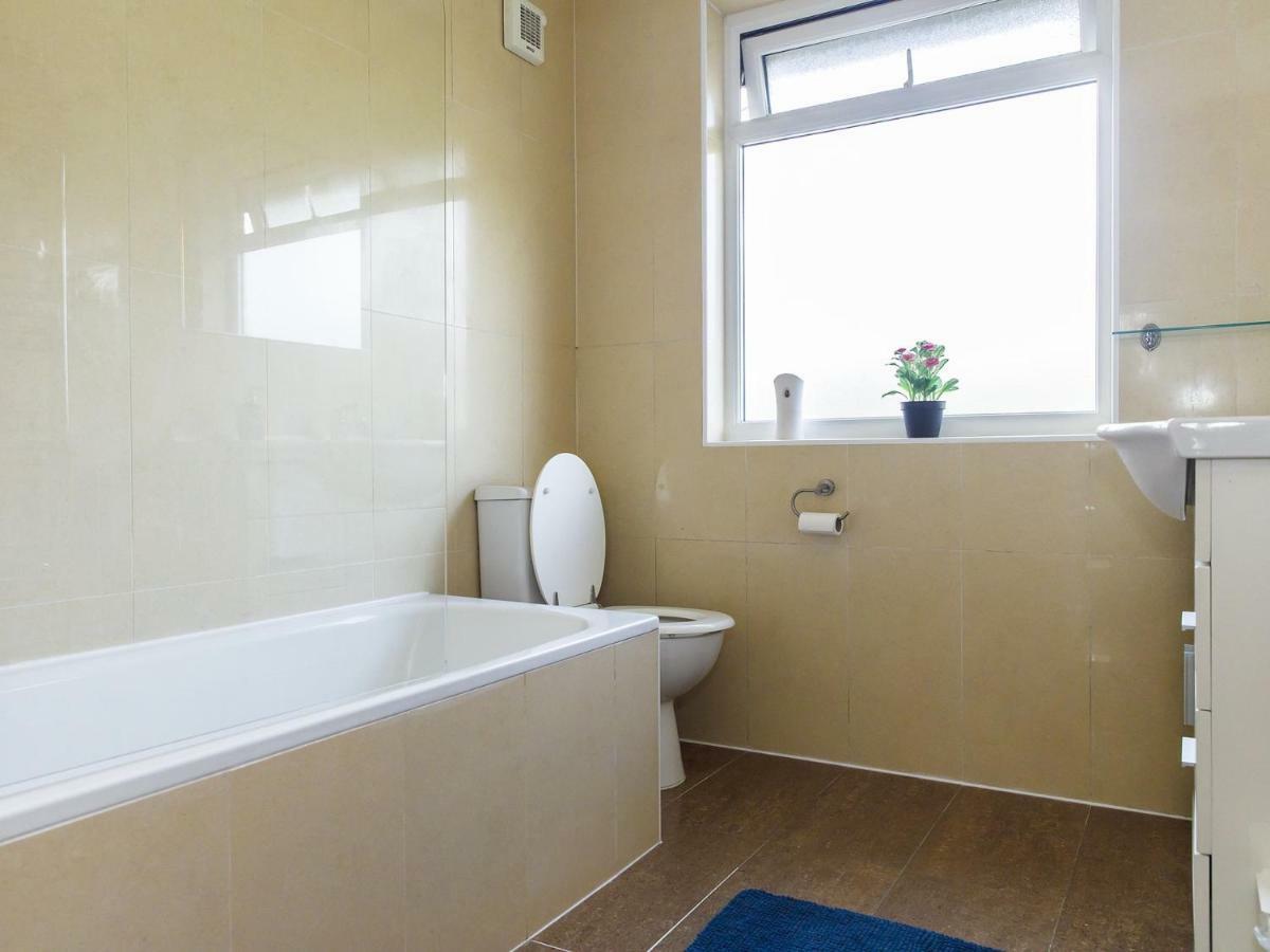 Mandeville Rooms Northolt  Værelse billede